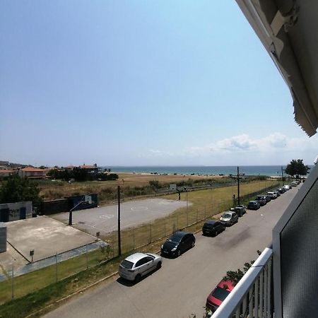 Elef Apartment Paralia Dionisiou Exterior foto