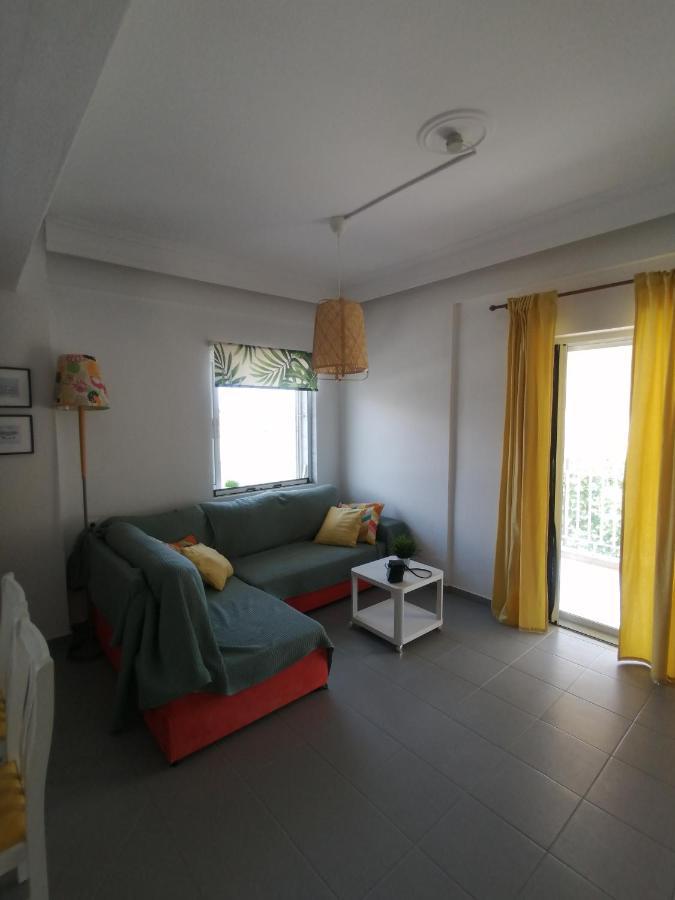 Elef Apartment Paralia Dionisiou Exterior foto