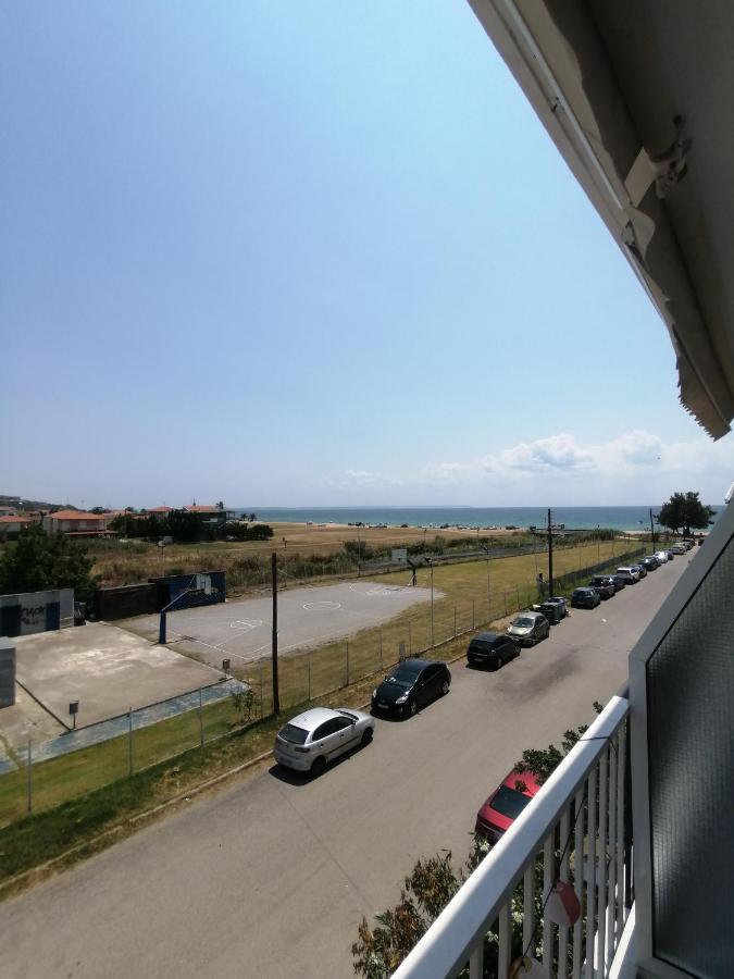 Elef Apartment Paralia Dionisiou Exterior foto