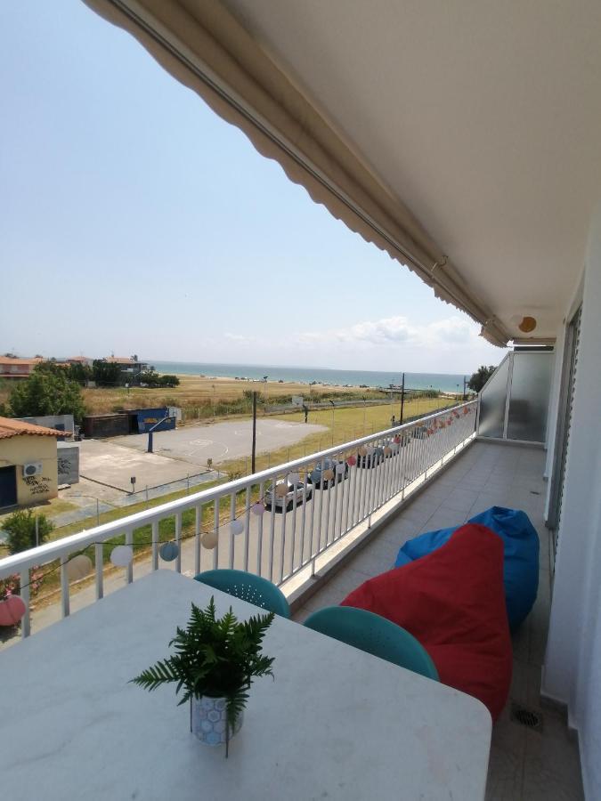 Elef Apartment Paralia Dionisiou Exterior foto